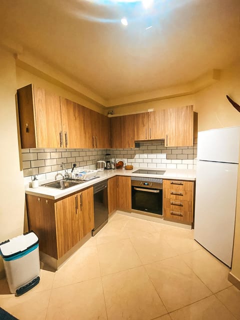 Kitchen or kitchenette, dishwasher, pet friendly, stove