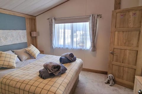 Sea View Lodge, Seal Bay Resort, Selsey Casa in Selsey