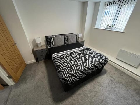 Modern Loft Apartment Condo in Rotherham