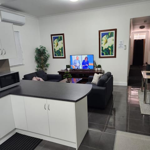 City Villa 39 Blende st Broken Hill NSW 2880 Apartment in Broken Hill