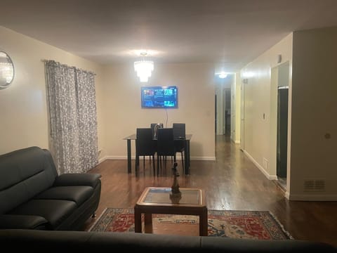 CD LODGELLC Condo in Irvington