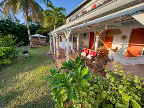 Property building, Patio, Garden, Garden view