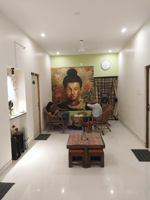 Funk monk Villa hostel PONDICHERRY Hostel in Puducherry, India