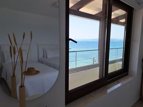 Bedroom, Sea view