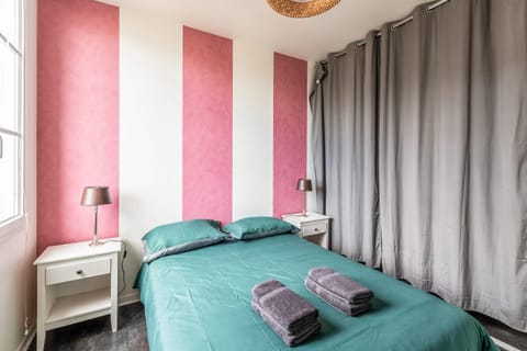 Flat with terrace near Disneyland Paris - Welkeys Condo in Bailly-Romainvilliers