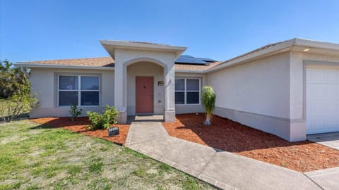 14400 Fort Myers House in South Gulf Cove