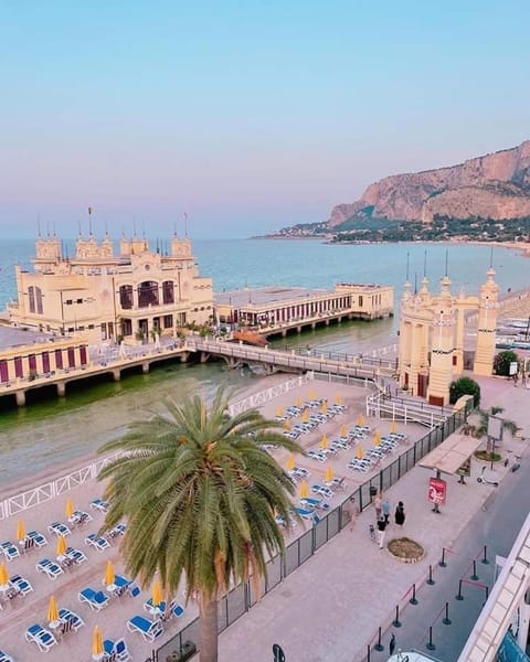 Villino Sirenè Mondello House in Palermo