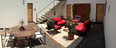 Garden, Balcony/Terrace