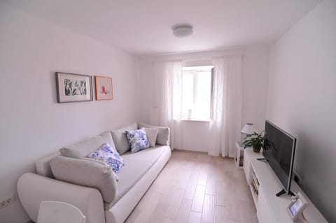 Modern apartment Grbin in the very center of Korcula Apartamento in Korčula