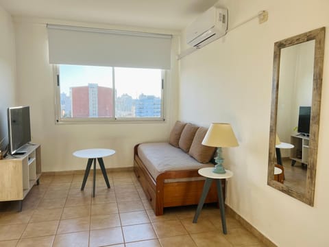Corrientes Capital-Depto céntrico con cochera para auto Apartment in Corrientes