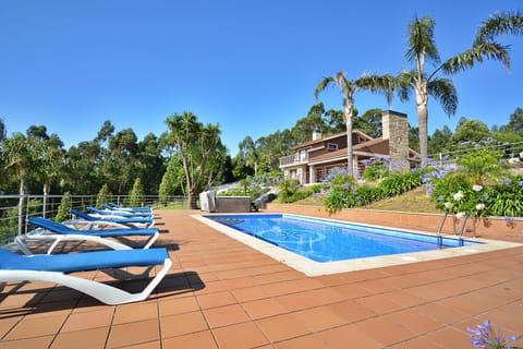 Garden, Garden view, Pool view, Swimming pool, Swimming pool, sunbed