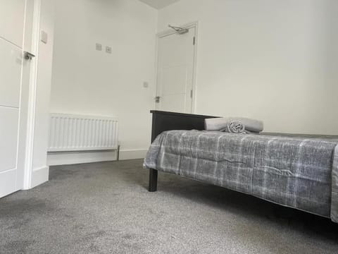 OAKhouse studio 76 Apartment in Gravesend