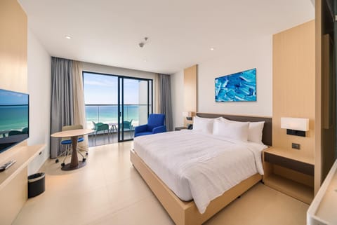 Rosemary Premier Beachfront @ Bai Dai Beach, Cam Ranh Hotel in Khanh Hoa Province