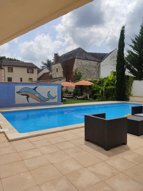 studio du parc piscine Apartamento in Souillac