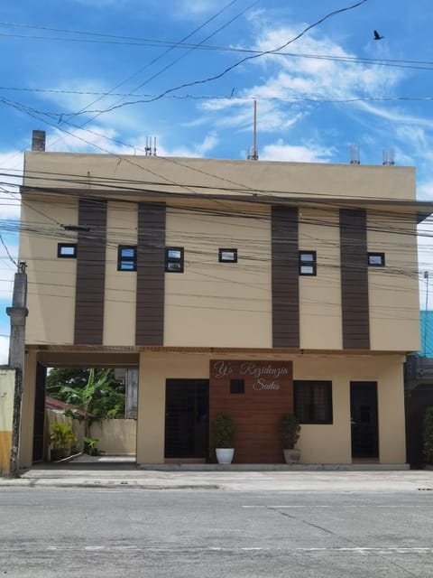Y's Rezidenzia Suites Hotel in Bicol