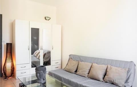 Amazing Apartment In Marignane With Wifi Eigentumswohnung in Marignane