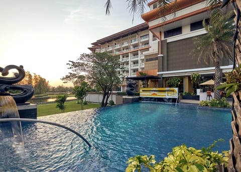 Le Meridien Suvarnabhumi, Bangkok Golf Resort and Spa Resort in Bangkok