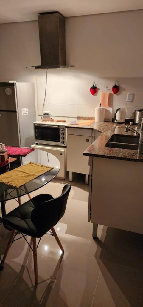 Kitchen or kitchenette, pet friendly