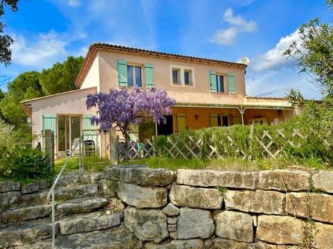 Villa Julien, prox Saint-Tropez Villa in Gassin