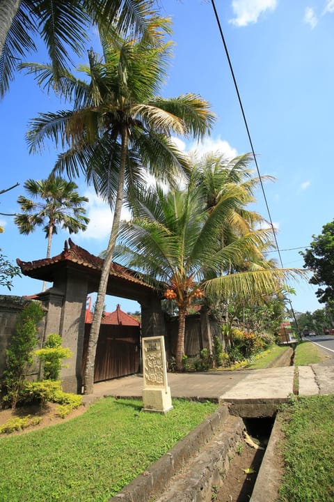 Villa Caron pangeragoan Aparthotel in Pekutatan