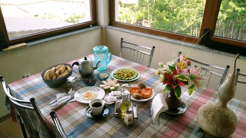 Aste Guesthouse Alojamiento y desayuno in Montenegro