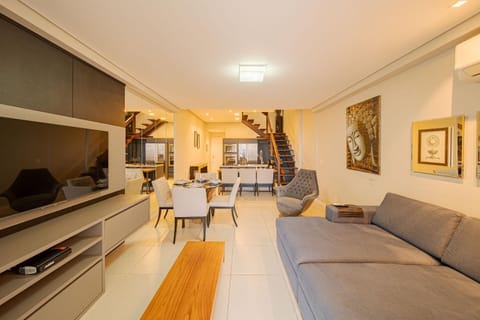 802 Maison Duplex para pessoas de bom gosto. Condominio in Joinville