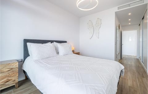 Cozy Apartment In Benidorm With House Sea View Eigentumswohnung in Benidorm