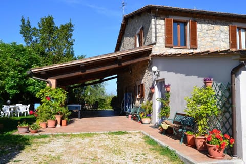 Le Macchie Farm Stay in Umbria