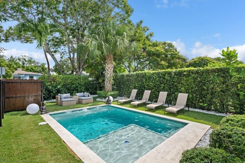Oasis Vista Miami Luxury Villa! 10 min from Beach, Private GYM, Top Location! Villa in Miami