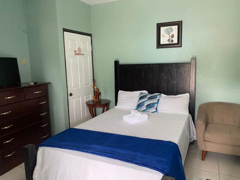 Suncress Bed and Breakfast Bed and Breakfast in Kingston