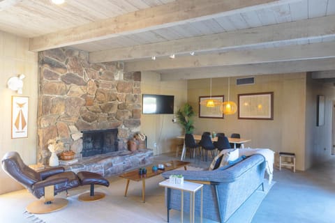 Designer Hideaway Casa in Borrego Springs
