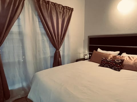 Cosy Apartments Ferndale 1bed Condo in Sandton