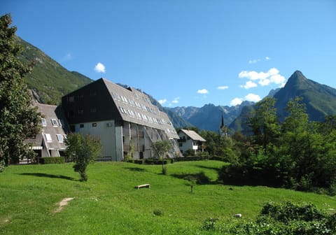 Property building, Mountain view