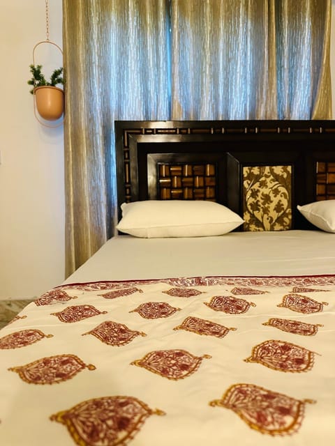 Paridhi Apartment in Varanasi