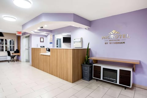Microtel Inn & Suites by Wyndham Southern Pines Pinehurst Hôtel in Southern Pines