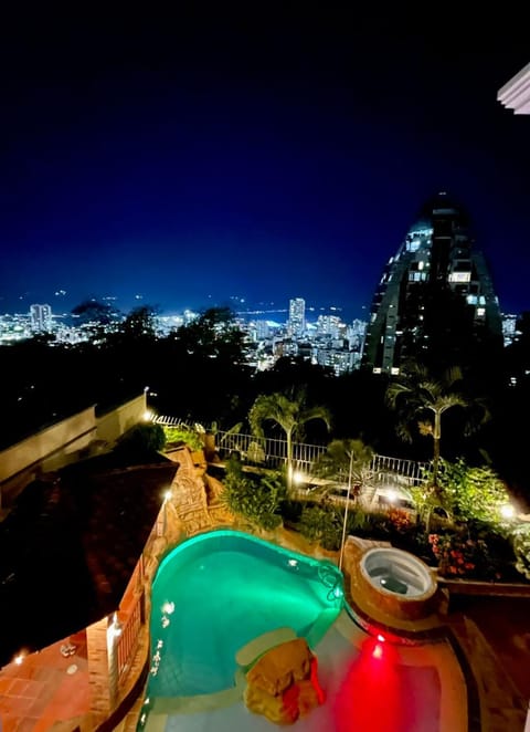 Hot Tub, Balcony/Terrace, City view, Pool view, Swimming pool