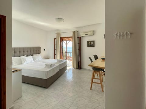 Studios Loukia Apartment in Samos, Greece