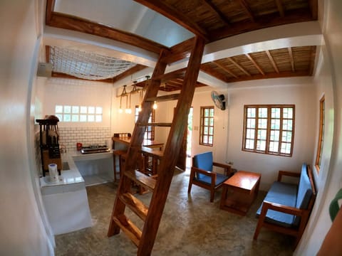 L'Astrolabe - Tiny House Maison in Bicol