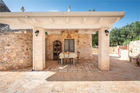 Trullo Encanto with pool Chalet in Province of Taranto