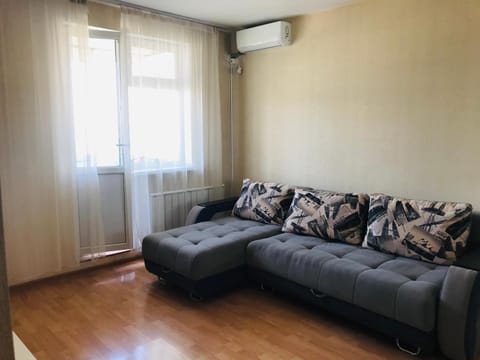 Уютная, ухоженная квартирка. Apartment in Almaty