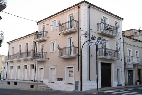 Antico Palazzo del Corso by Home Dardano Apartment hotel in Calabria