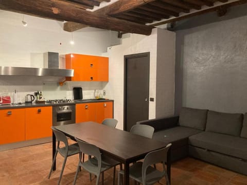 CASA GINESTRA Apartment in Campiglia Marittima