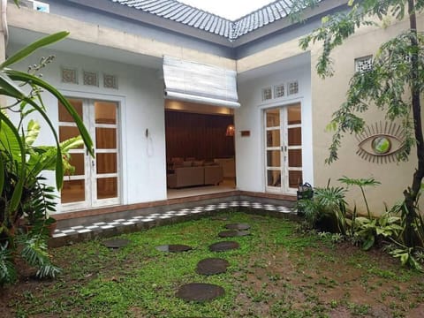 Affordable 2BR Rumah Ubud Villa in Ubud