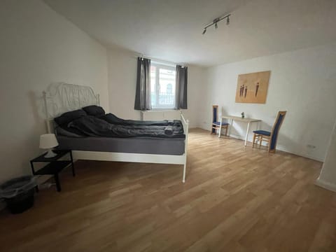 Schöne einfache Ferienwohnung im belebten Zentrum Apartment in Wilhelmshaven