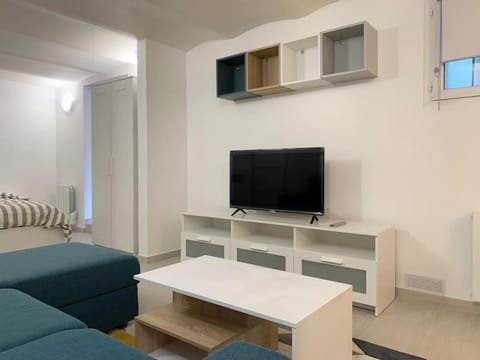Charming intim apartment in Paris South Condo in Montrouge