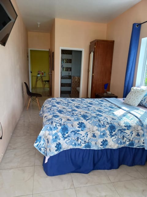 Sevelle Meadows 2 Extended Stay. Apartment in Saint Catherine Parish