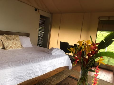 Glamping Las Rocas Luxury tent in Calima