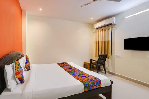 FabExpress Royal Prime Suits Hotel in Hyderabad