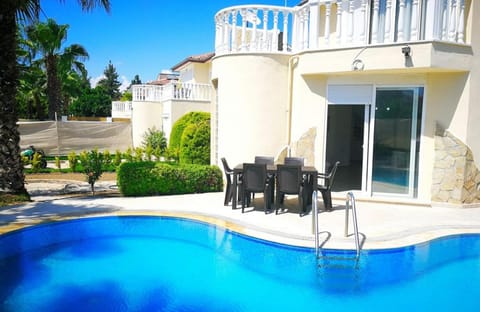 Pleasant Villa with Private Pool in Antalya Villa in Belek