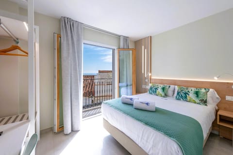 HC Calahonda Beach Nerja Bed and Breakfast in Nerja